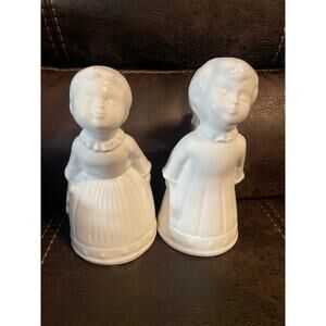 Pair of Vintage Ceramic Kissing Angels.